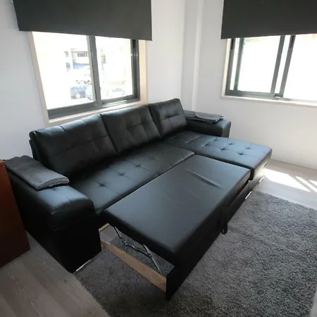 Urban Loft Olivais - B&w * 리스본